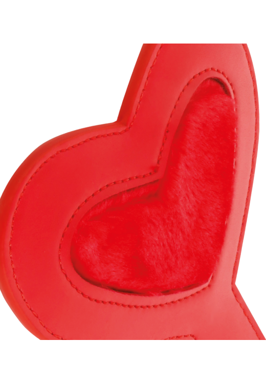 Κουπιά από δερματίνη σε κόκκινο χρώμα, μήκους 19 εκ. και μέγιστης διαμέτρου 15 εκ.