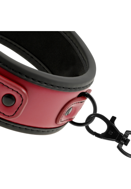 Κολάρο από δερματίνη σε μπορντό χρώμα