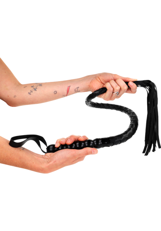 Μαστίγιο από δερματίνη σε μαύρο χρώμα, μήκους 80 εκ.