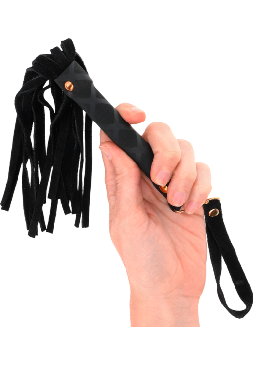 Μαστίγιο από σουέντ  σε μαύρο χρώμα, μήκους 25 εκ.