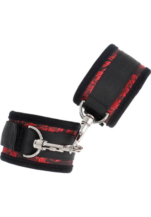 Bondage δεσμά από απαλό ύφασμα σε κόκκινο χρώμα