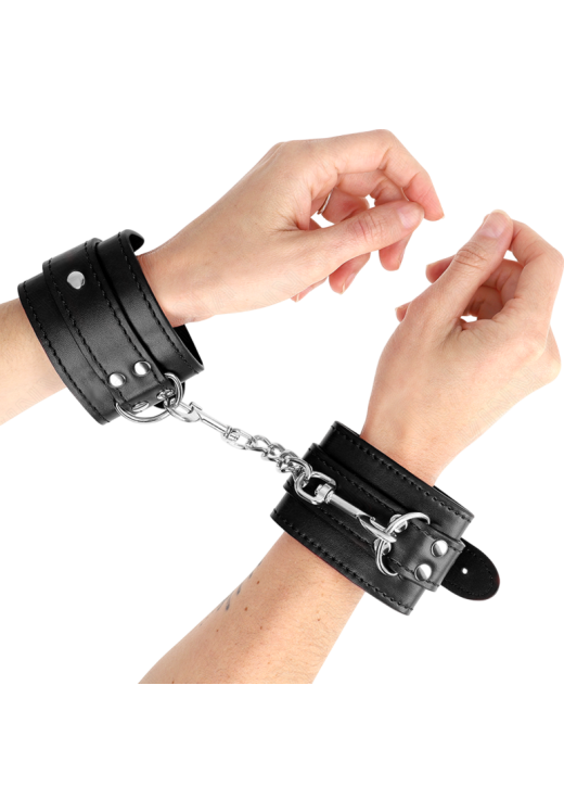 Bondage δεσμά από δερματίνη σε μαύρο χρώμα