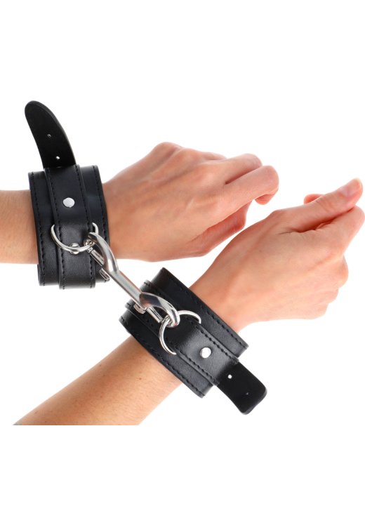 Bondage δεσμά από δερματίνη σε μαύρο χρώμα