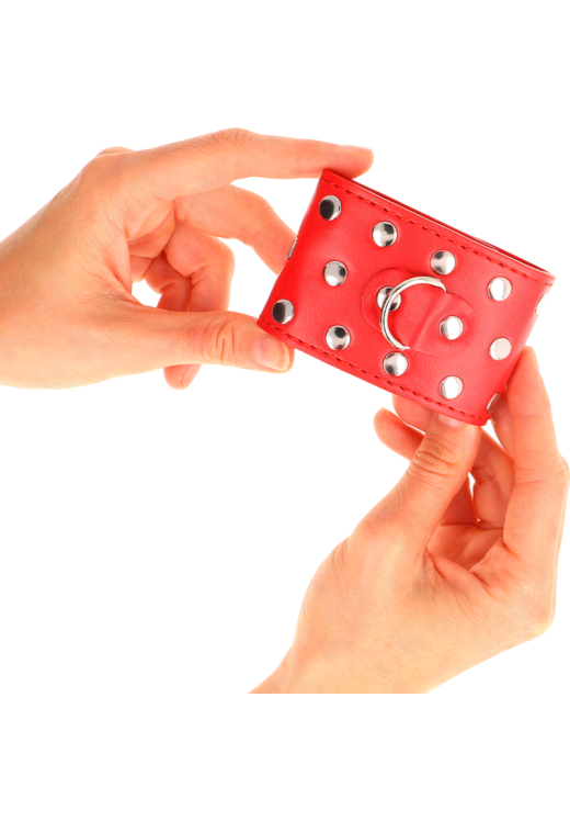 Bondage δεσμά από δερματίνη σε κόκκινο χρώμα