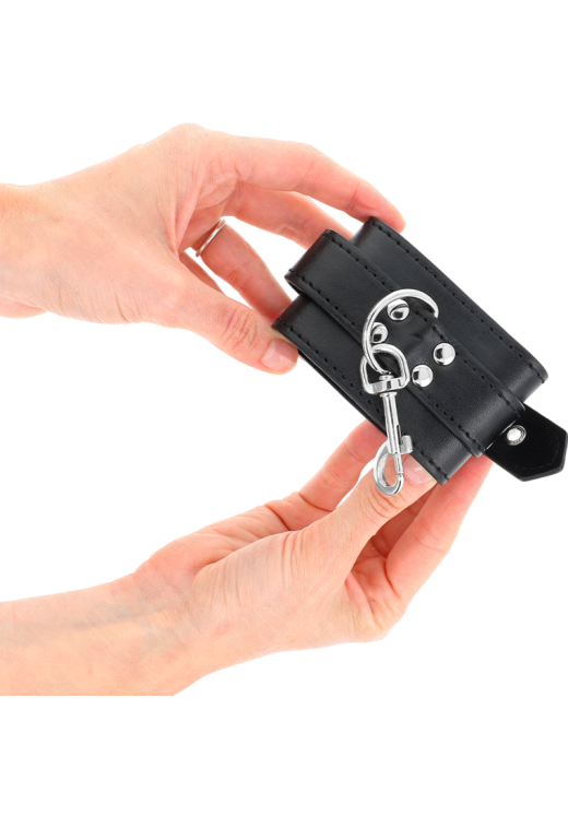 Bondage δεσμά από δερματίνη σε μαύρο χρώμα