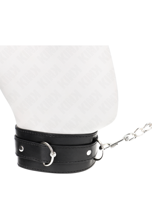 Κολάρο από δερματίνη σε μαύρο χρώμα