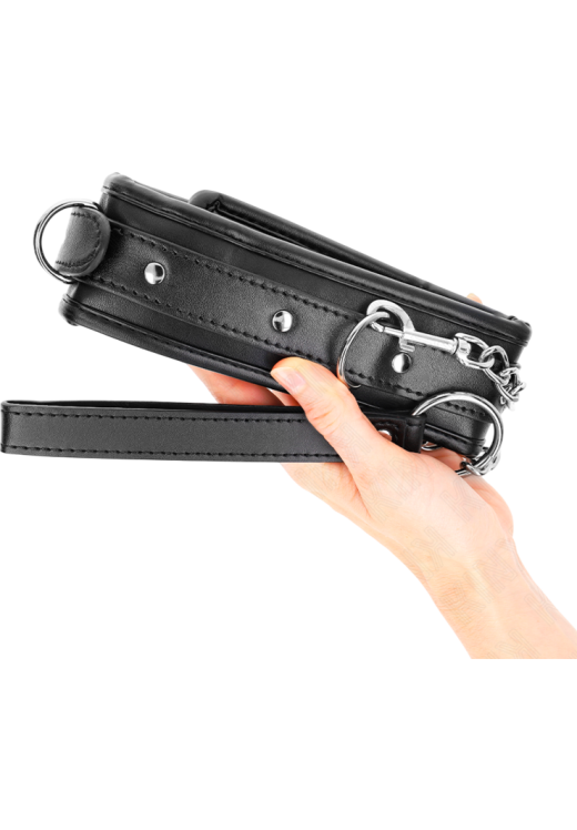 Κολάρο από δερματίνη σε μαύρο χρώμα