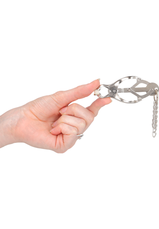 Μεταλλικοί σφιγκτήρες θηλών σε ασημί χρώμα με ενσύρματο κοντρόλ