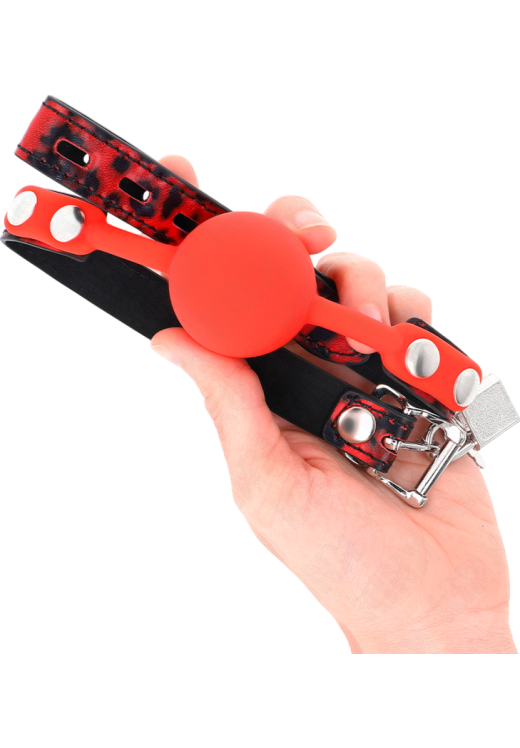 Φίμωτρο από δερματίνη σε κόκκινο χρώμα, μήκους 63 εκ.