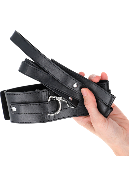 Κολάρο από δερματίνη σε μαύρο χρώμα