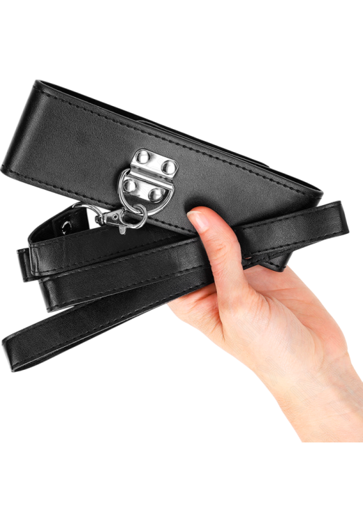 Κολάρο από δερματίνη σε μαύρο χρώμα