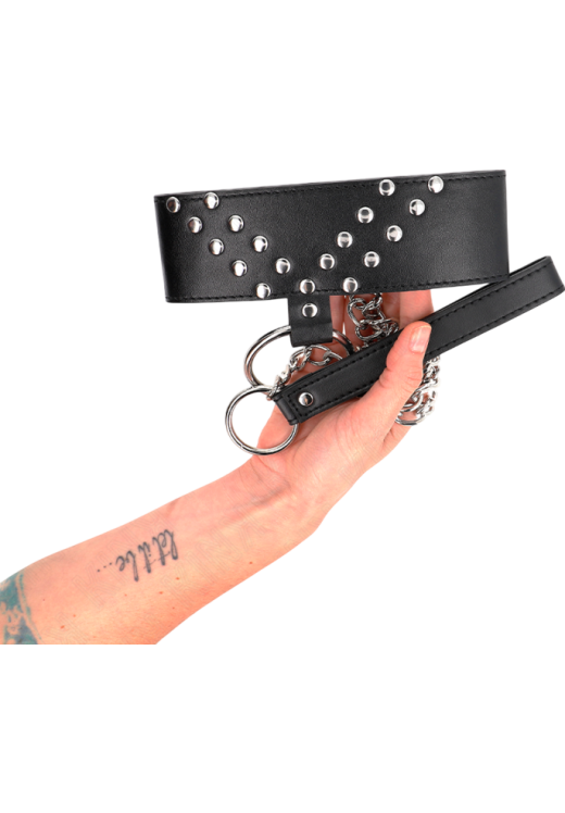 Κολάρο από δερματίνη σε μαύρο χρώμα