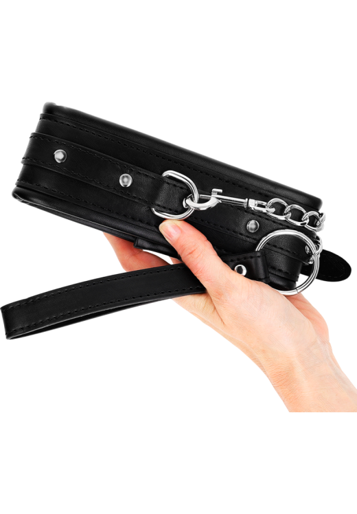 Κολάρο από δερματίνη σε μαύρο χρώμα