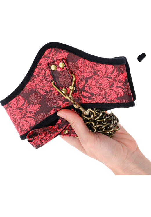 Κολάρο από δερματίνη σε κόκκινο χρώμα